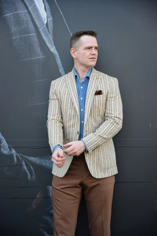 Men's Suits with Wide LegsArmstrong: Cream/Tan Blazer