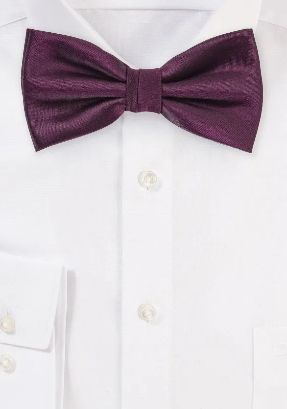 Plum Solid Bowtie