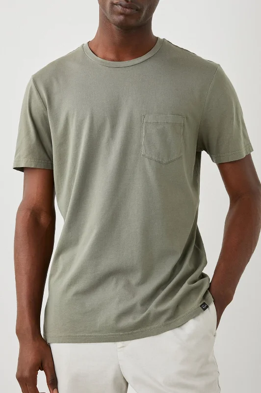 Men's Shirts with Pocket SquaresJOHNNY T-SHIRT - OLIVE