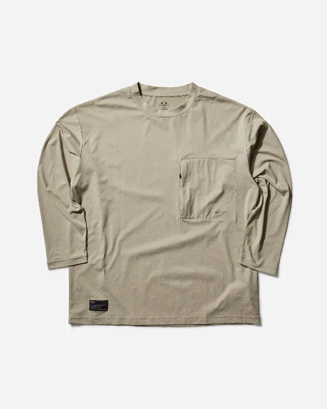 Men's Shirts with Zippered PocketsMen's F.G.L. Scratch Longsleeve T-Shirt 4.7 Desert Sand