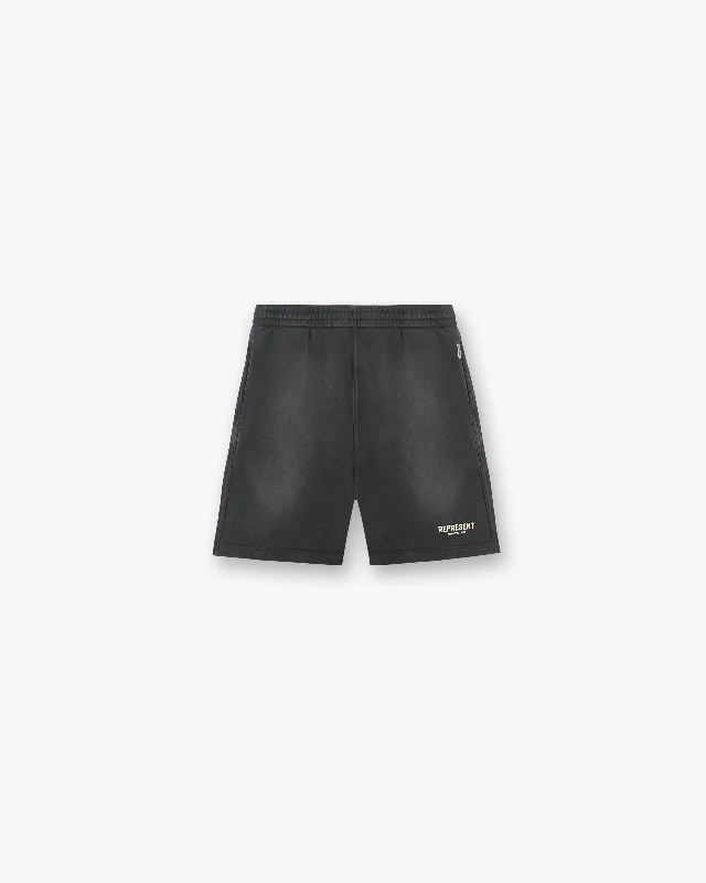 Men's Pants with Cargo PocketsRepresent Owners Club Shorts - Aged Black