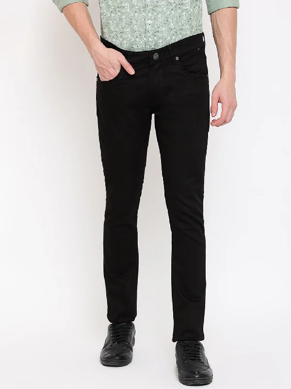 Modern Ripped and Distressed Men's JeansMen's Ultra Narrow fit No Fade Black  Jeans