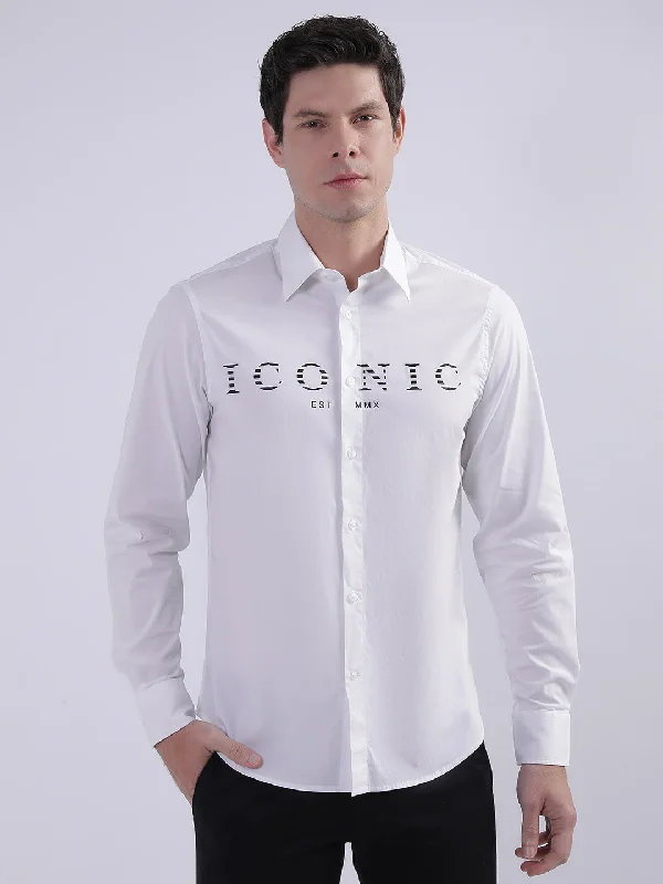 Fashion-Forward Men's JeansIconic White Logo Regular Fit Shirt