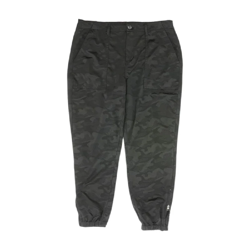 Men's Twill Pants for a Dressy LookBlack Camo Active Pants